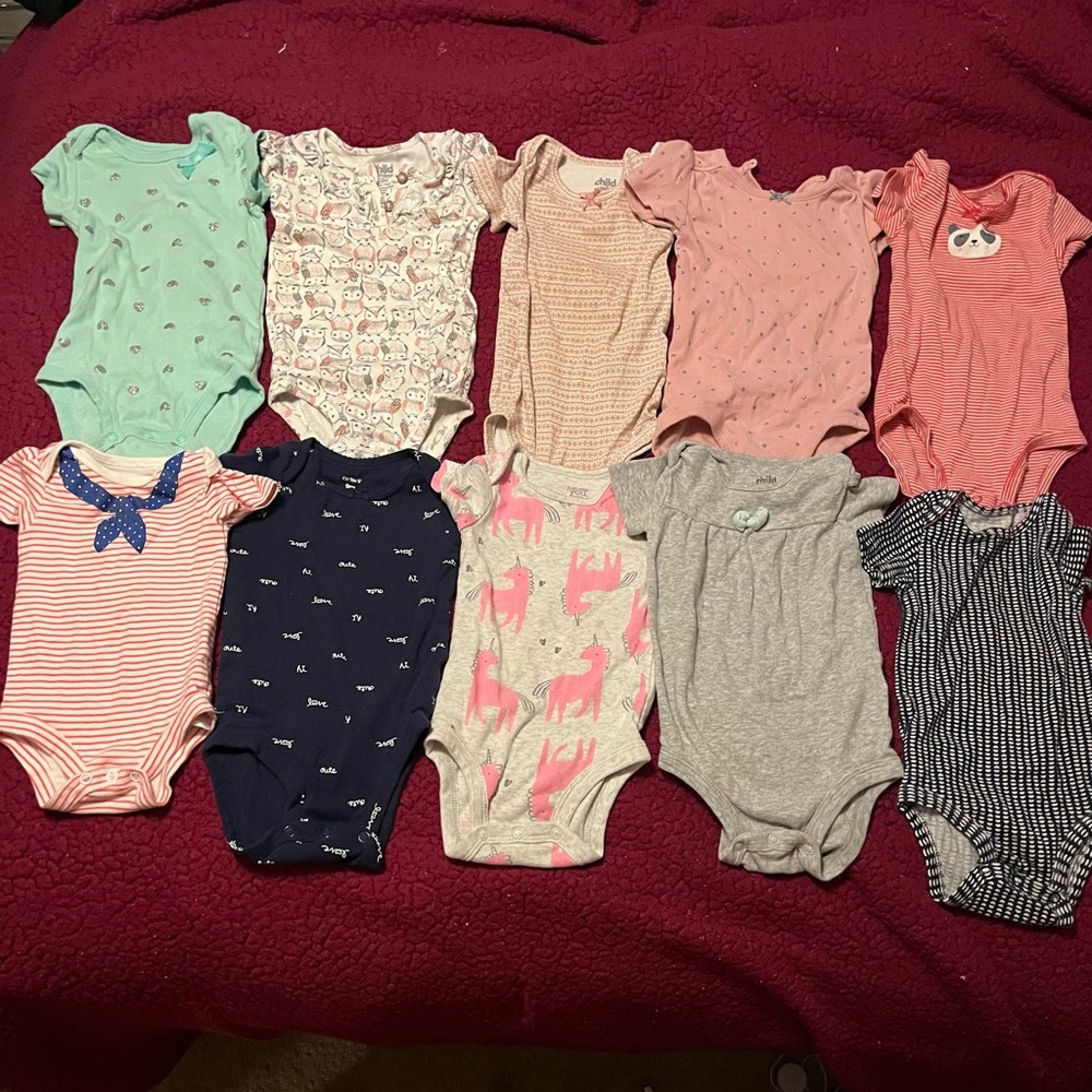 Huge Lot of Girls 6-9 Months Clothes